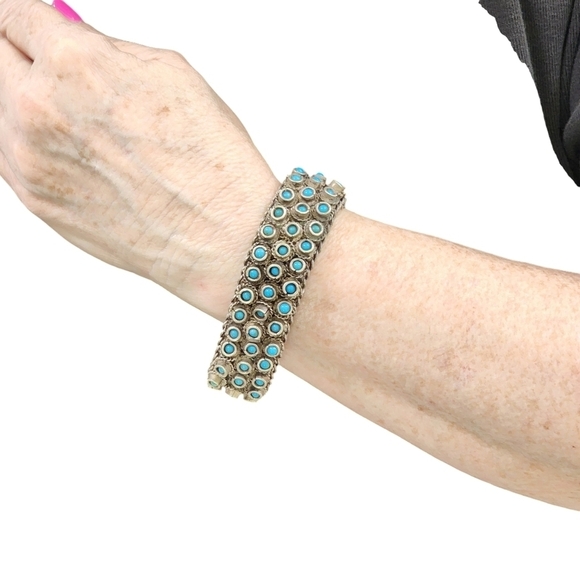 Rare Indian Antique Slivertone and Turquoise Necklace and Bracelet from 1950s - Picture 12 of 16